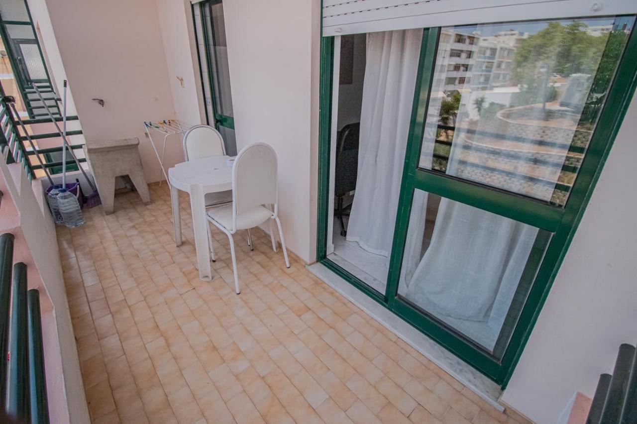 Charming Private Rooms In An Apartment A1 Penha - FAO Exterior foto