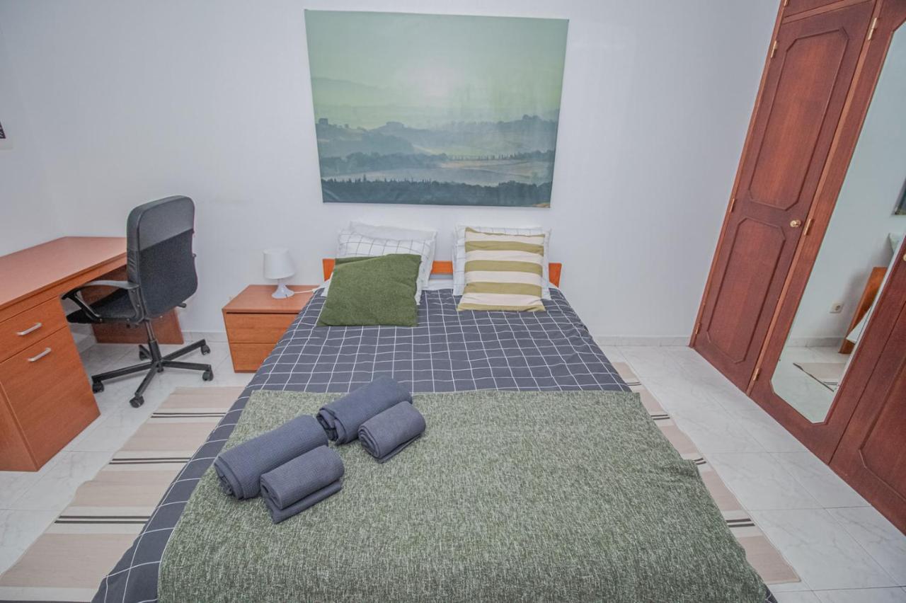 Charming Private Rooms In An Apartment A1 Penha - FAO Exterior foto