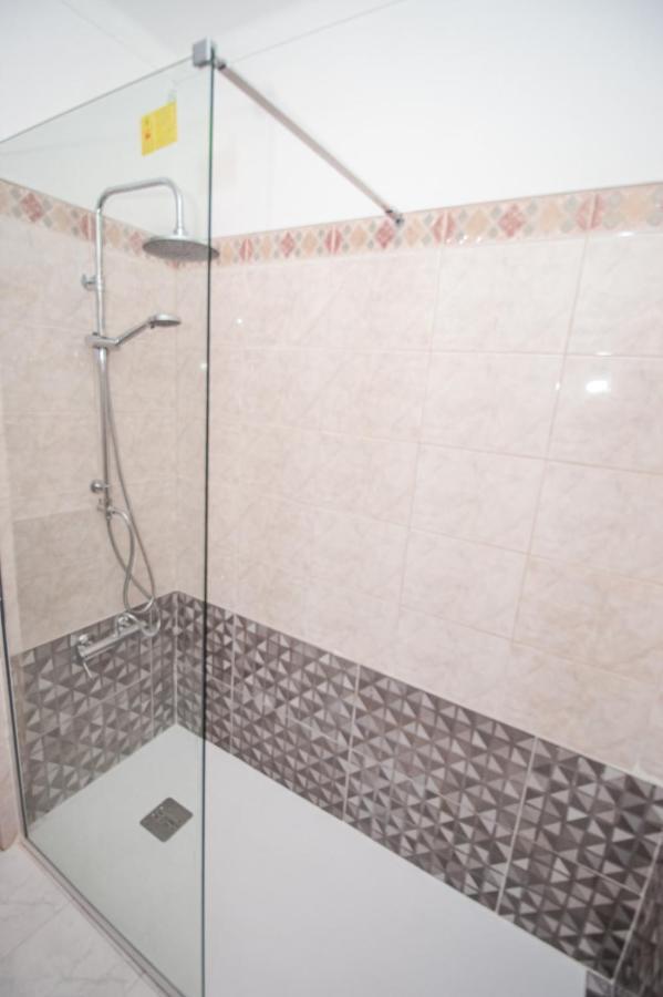 Charming Private Rooms In An Apartment A1 Penha - FAO Exterior foto