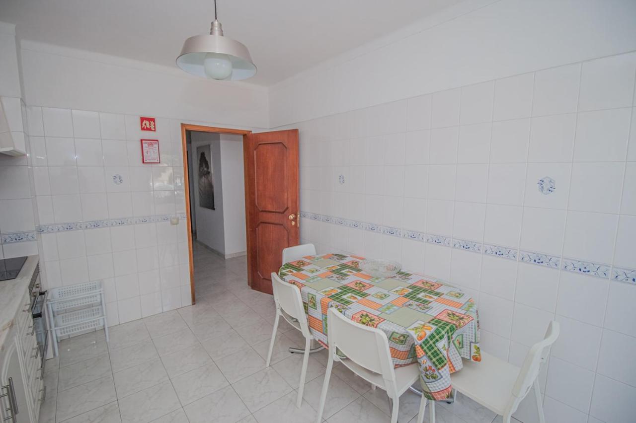 Charming Private Rooms In An Apartment A1 Penha - FAO Exterior foto